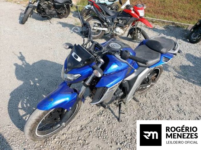 YAMAHA FZ25 FAZER 21/21